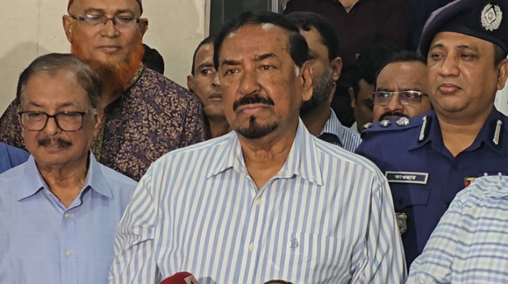 সমমর্যাদার ভিত্তিতে ভারতের সঙ্গে বাংলাদেশের সম্পর্ক হবে: স্পিকার